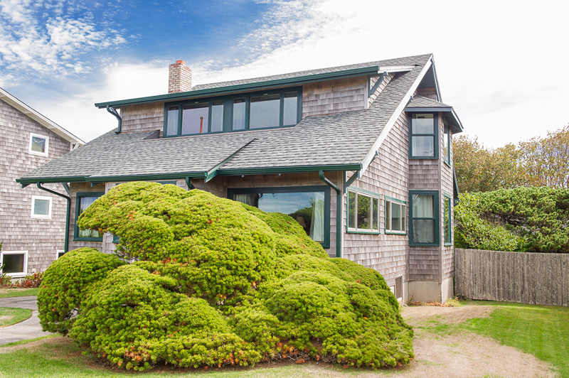 The Tides Seaside vacation rental exterior