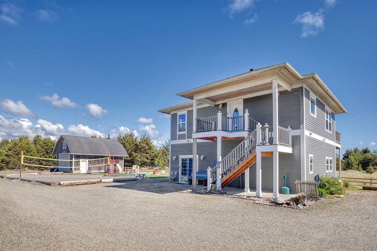 Knole Guest House Long Beach WA vacation rental exterior