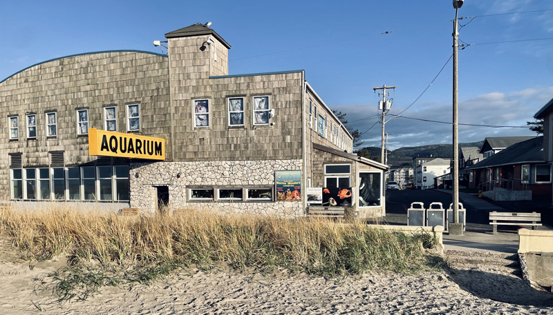 Exterior view of the Seaside Aquarium in Oregon.