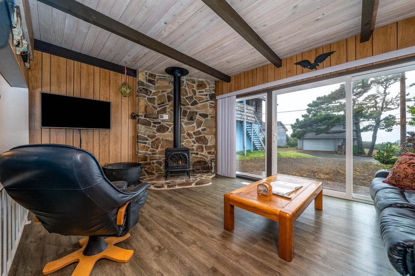 Woodley Beach House — photo 2