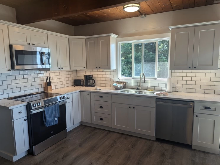 The Cedar House — photo 4