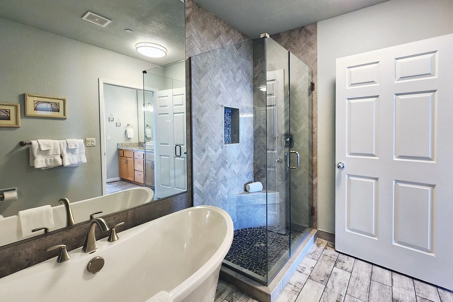 Reflections By The Sea – Oceanfront 3BR Condo — photo 4