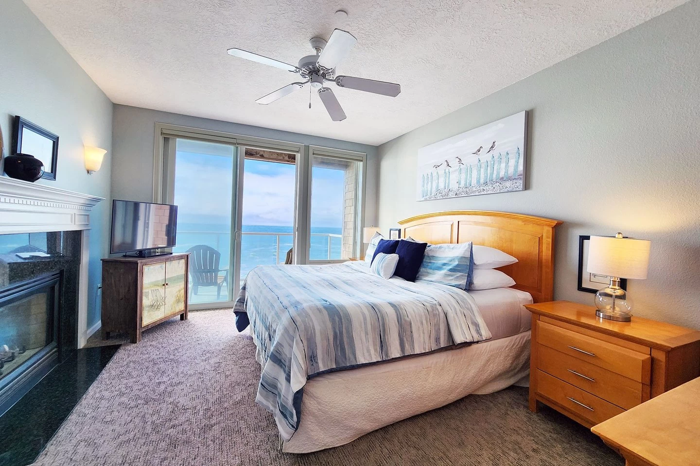 Reflections By The Sea – Oceanfront 3BR Condo — photo 3