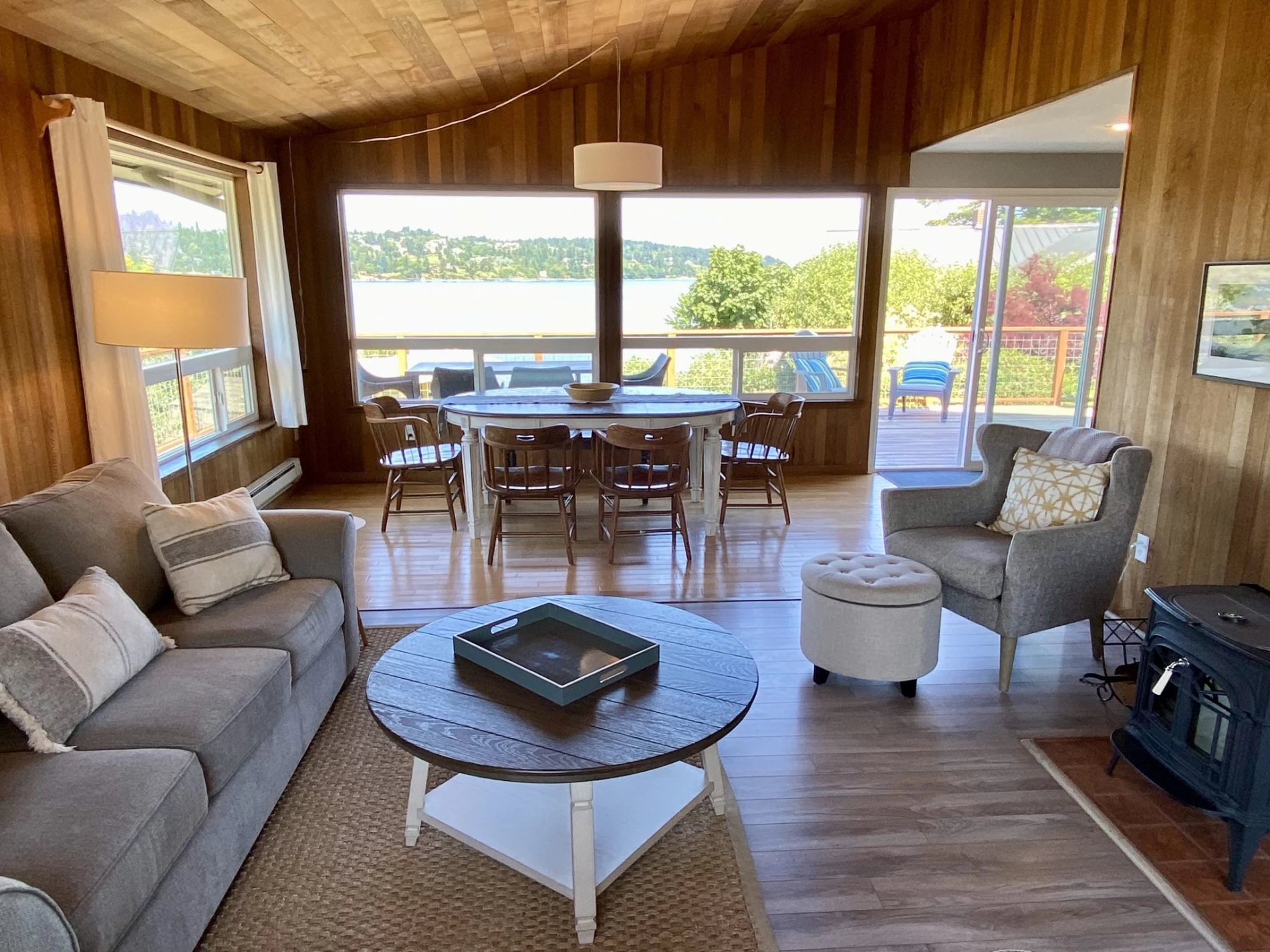 A Home On The Harbor — photo 2