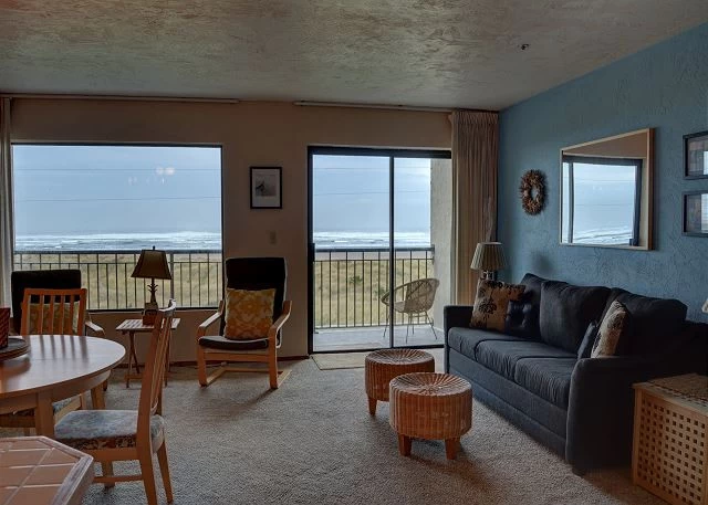 Seaside Beach Club Condos — photo 3
