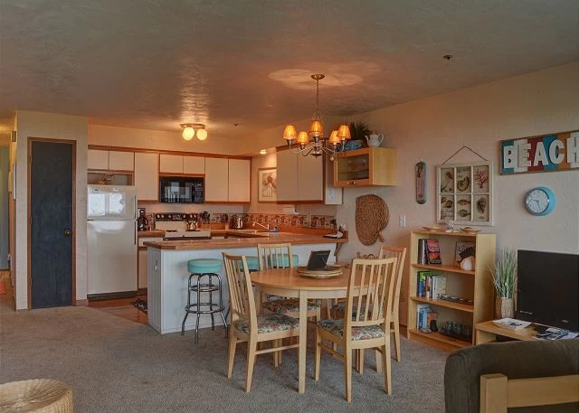 Seaside Beach Club Condos — photo 4