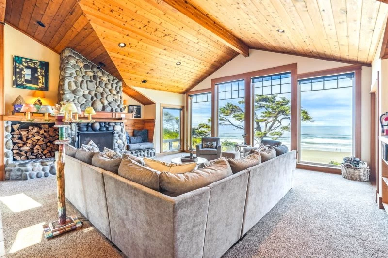 Cove Beach Lodge — photo 3