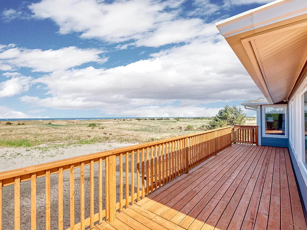 Calder Beachfront Retreat — photo 2