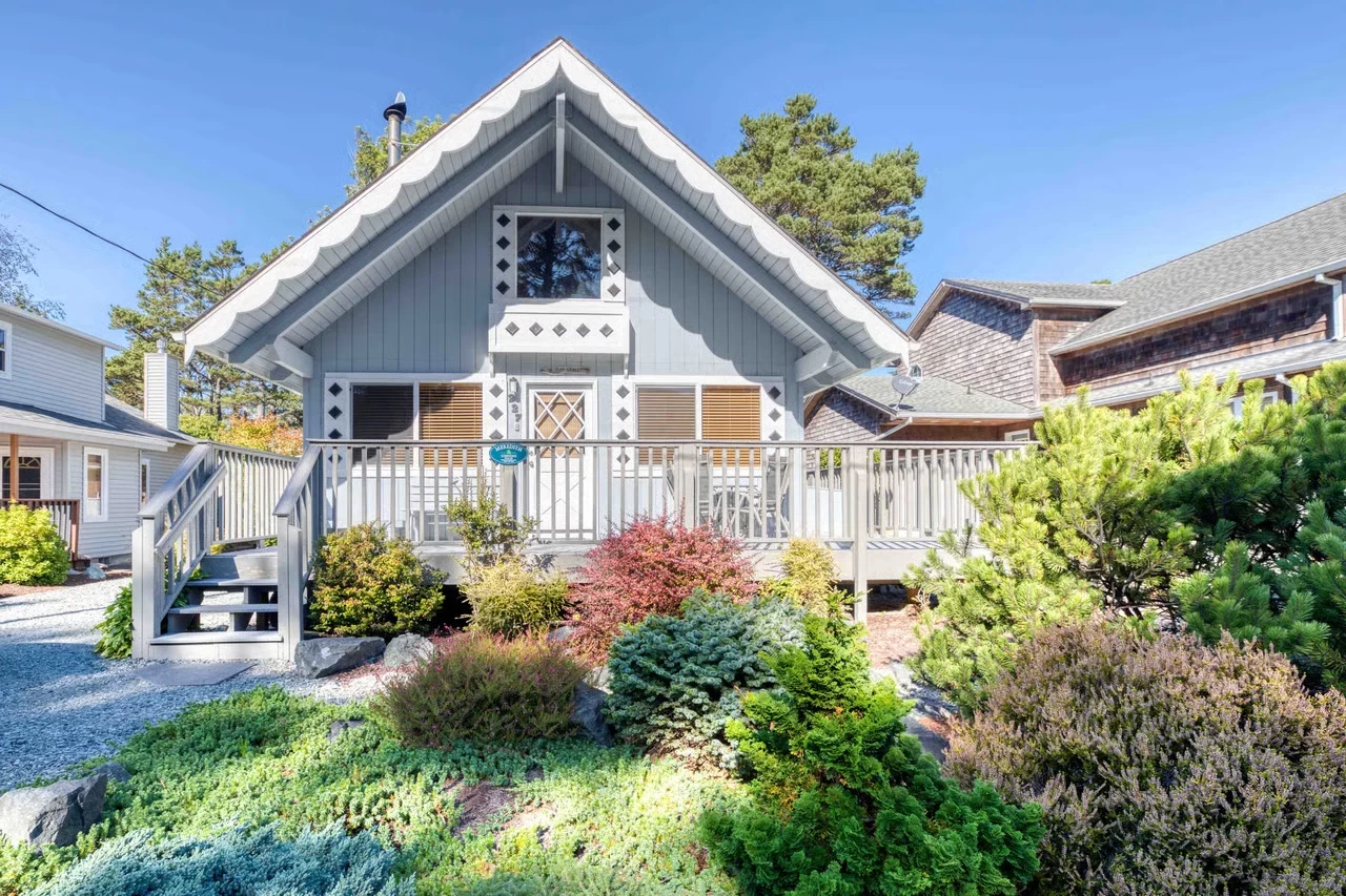 Play Chalet — photo 1