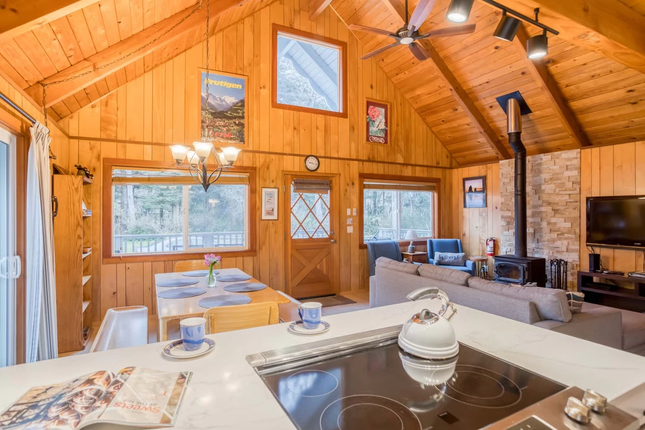 Play Chalet — photo 5