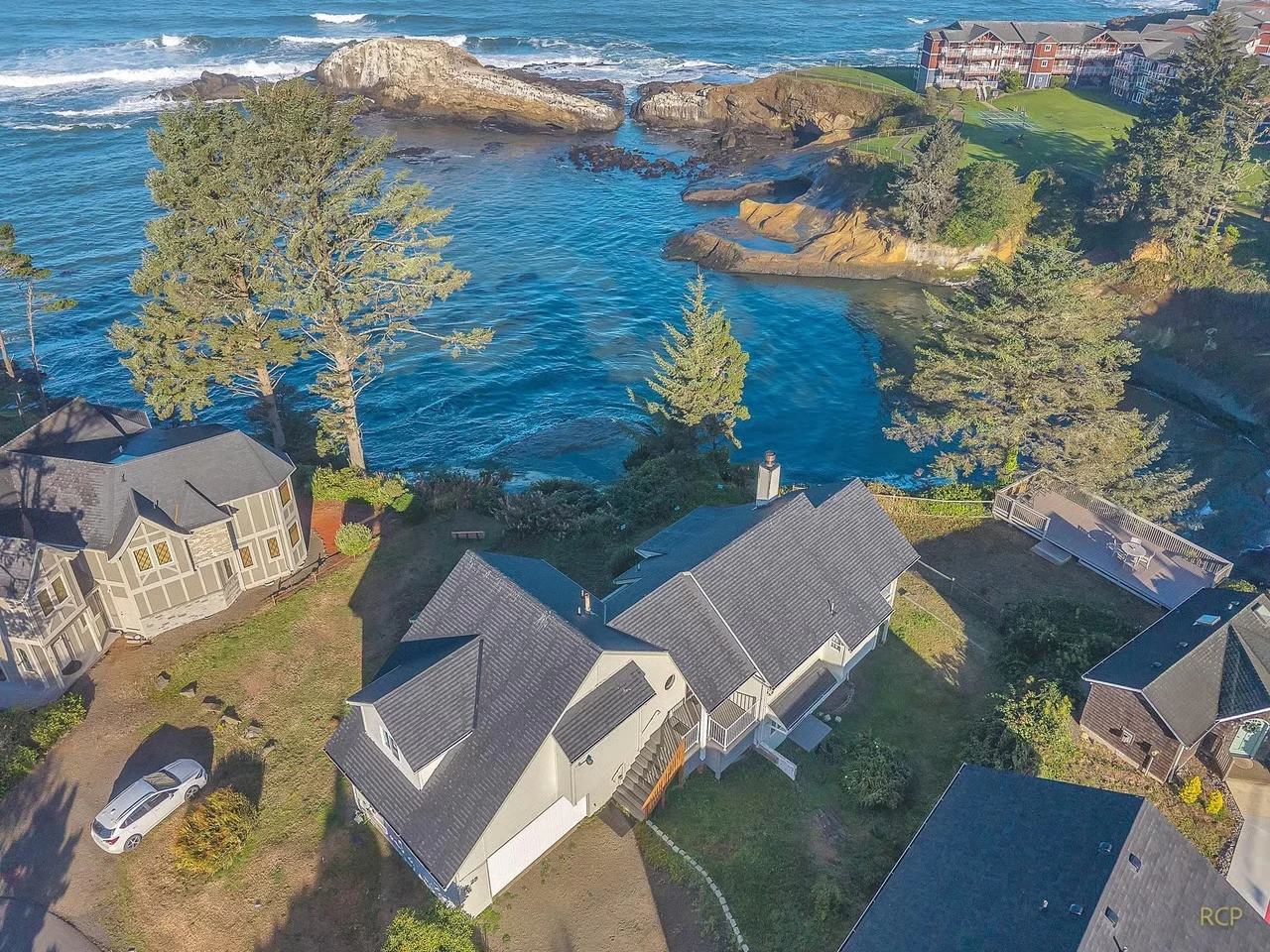 Pirate's Cove — photo 1