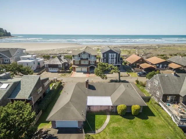 Surfer's Cove — photo 1