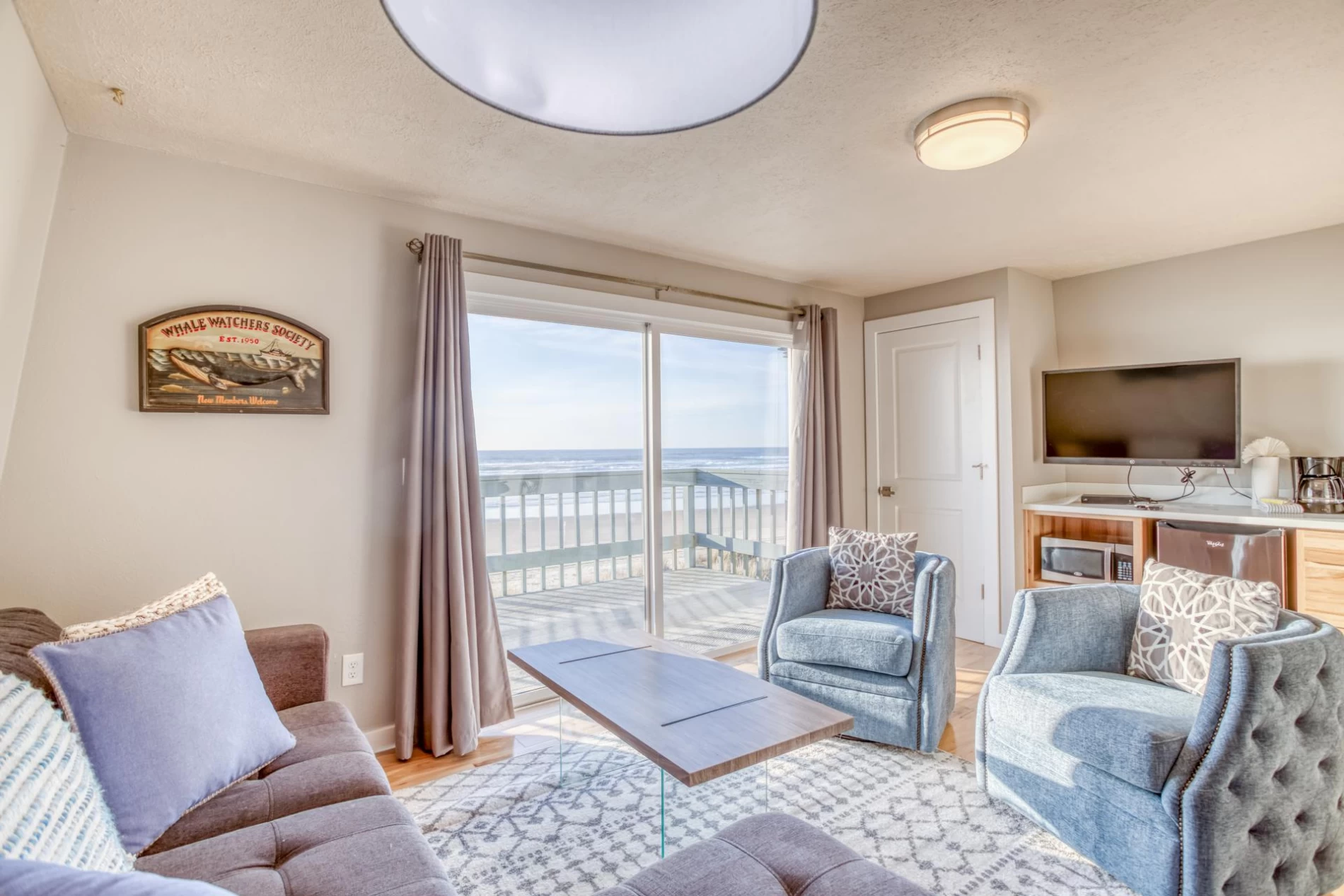Whale Watcher Condo 2 — photo 3
