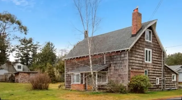 The Barn — photo 1