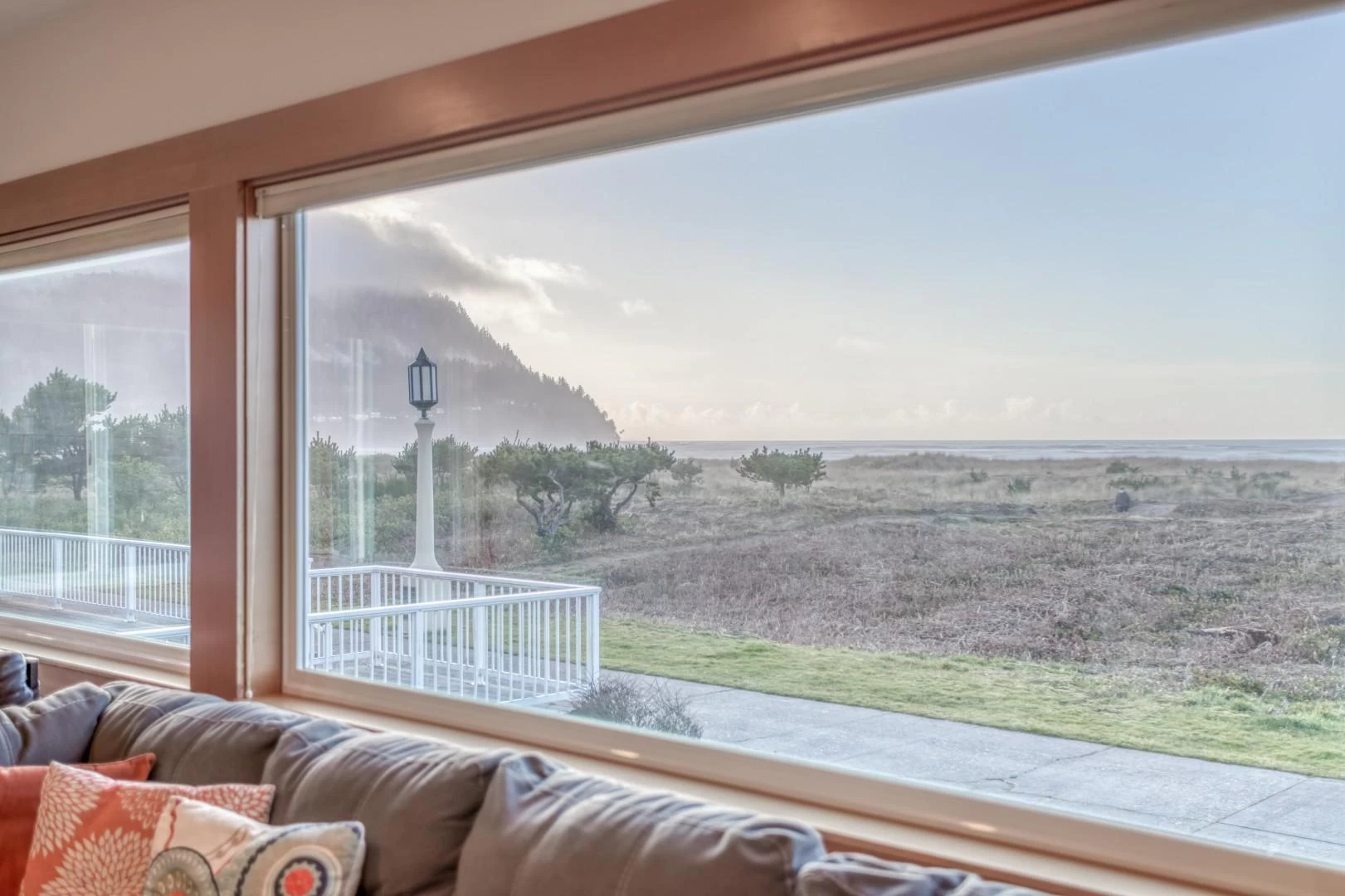 Oceanfront Getaway — photo 3