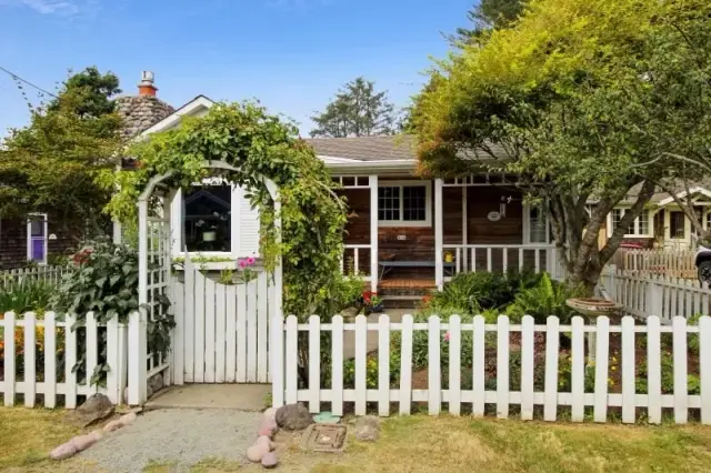 Lil Bird Cottage — photo 1