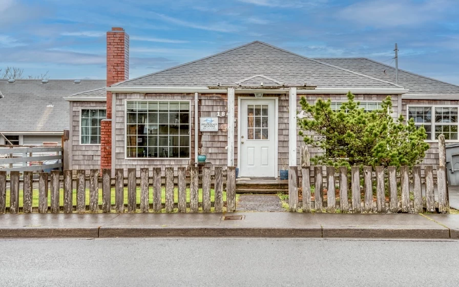 Little Cottage at the Coast — photo 1
