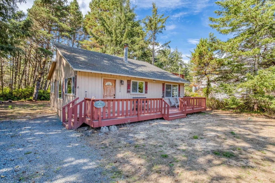 Cabin at the Beach — photo 2