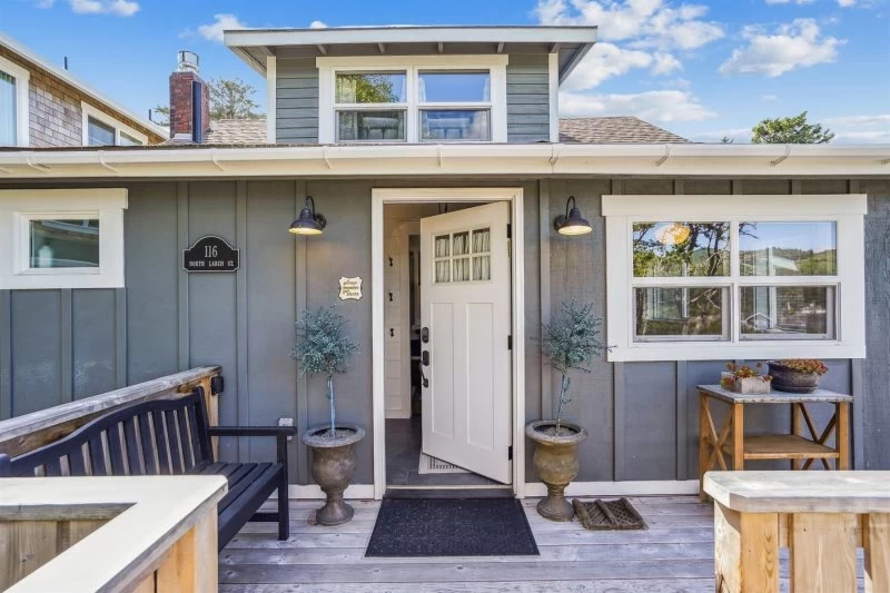 Larch St Cottage — photo 1