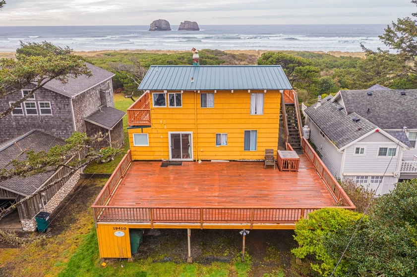 Arnold Beach House — photo 2
