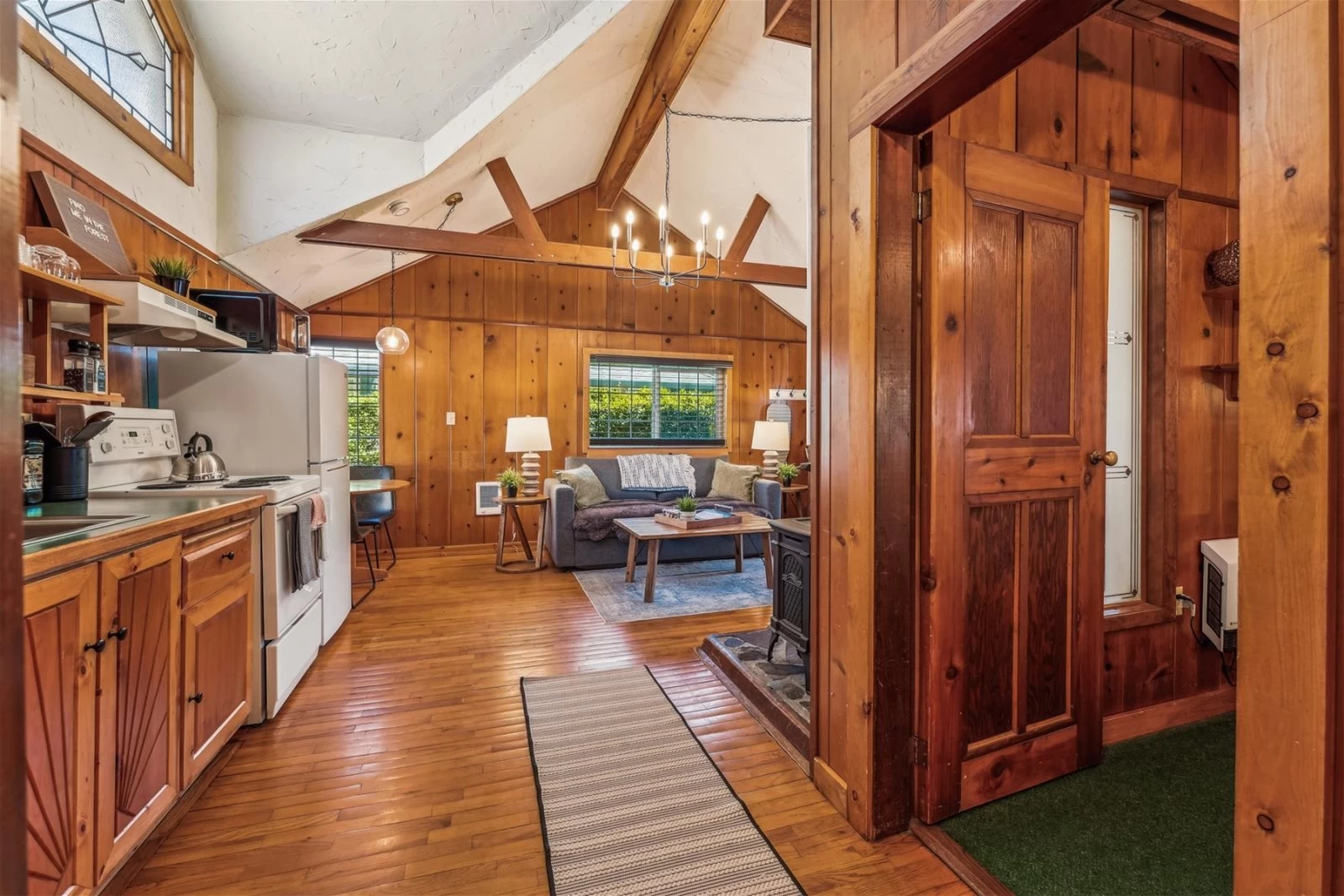 Harrison Inn Artist's Cottage, Cannon Beach – Beachcombers NW — photo 5