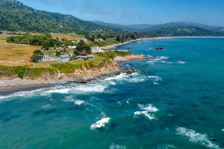 Ocean Mist Beach House & Cottage — photo 1