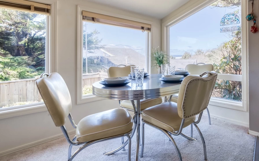 Birds Eye Beach House, Lincoln City — photo 5