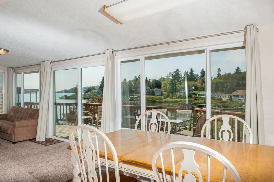 Lake Point Hideaway — photo 2