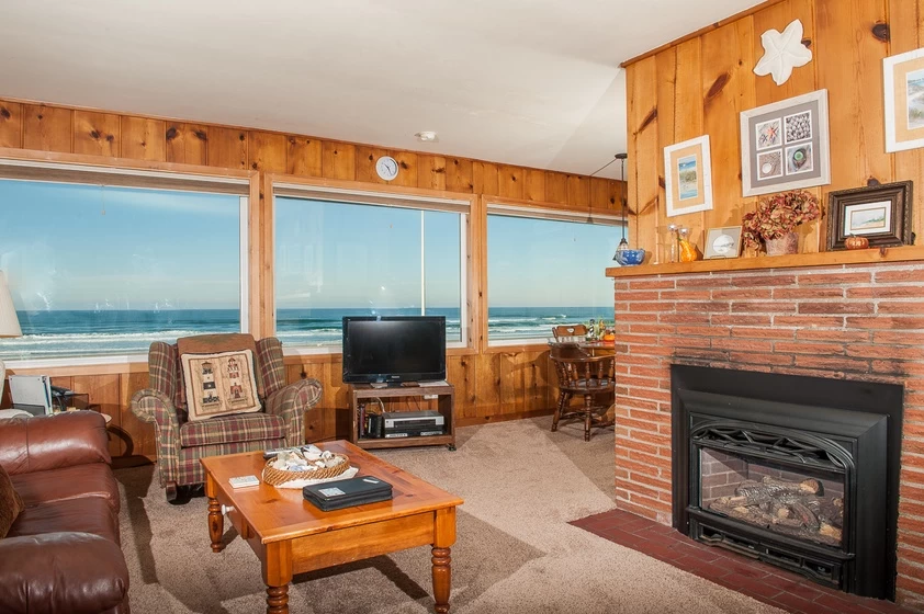 Beach Bungalow — photo 3