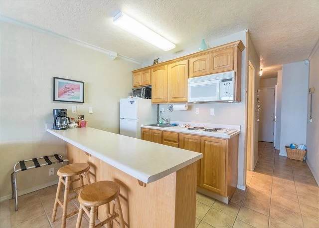 Sea Gypsy Condo 318 — photo 4