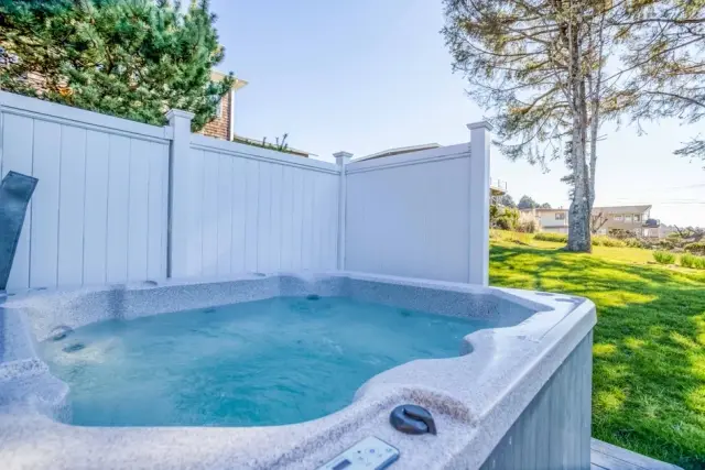 High Tides Beach House — photo 1