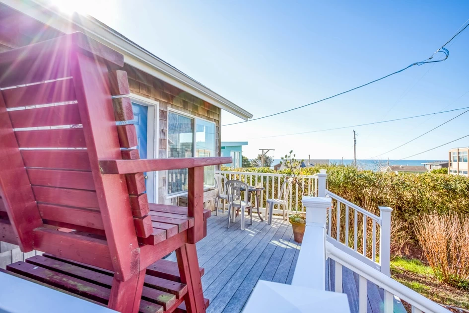 High Tides Beach House — photo 2
