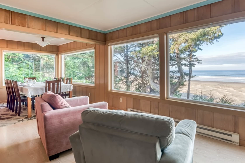 Agate Beach Oceanfront Suite A — photo 3
