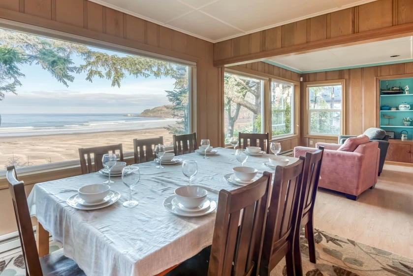 Agate Beach Oceanfront Suite A — photo 4