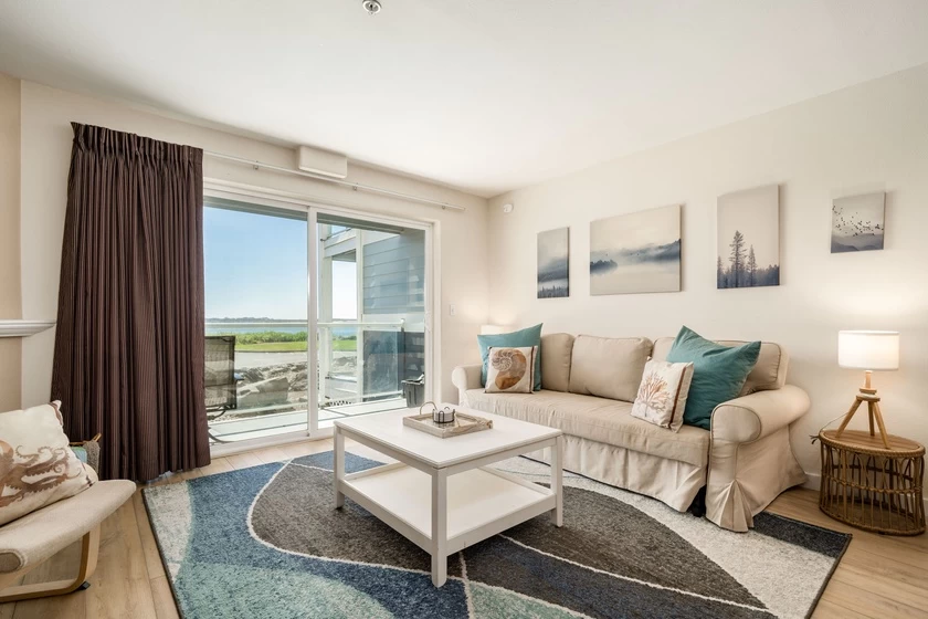Waters Edge Condo 103 — photo 3