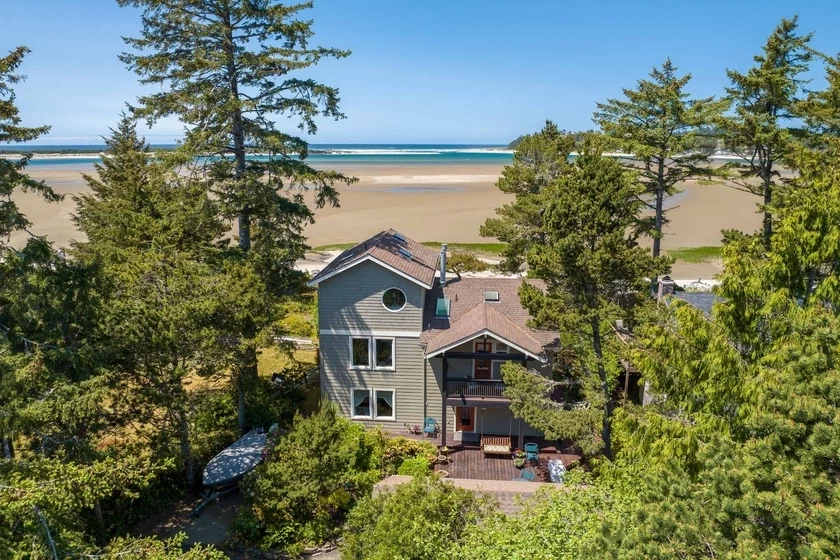 Siletz Bay Beach House — photo 1