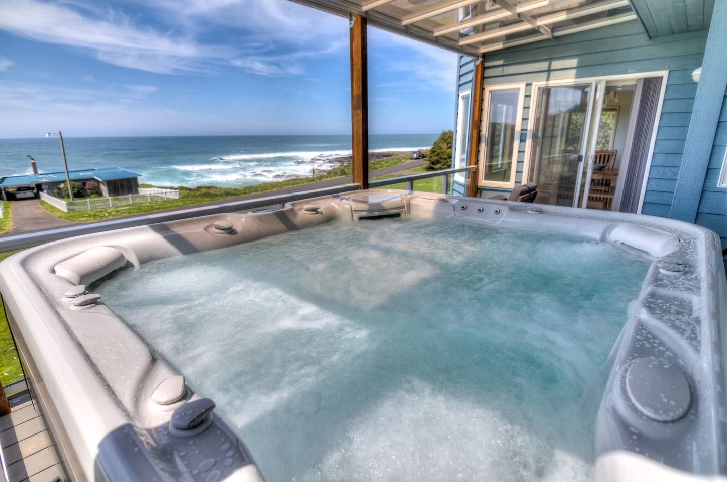 Big Wave Lodge — photo 1