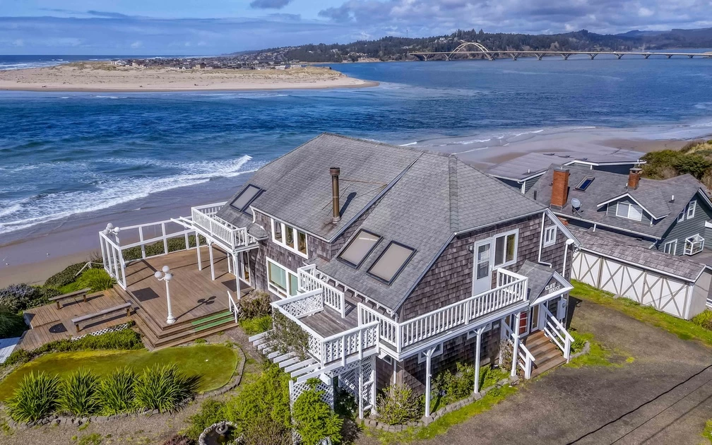 Cliff House — photo 2