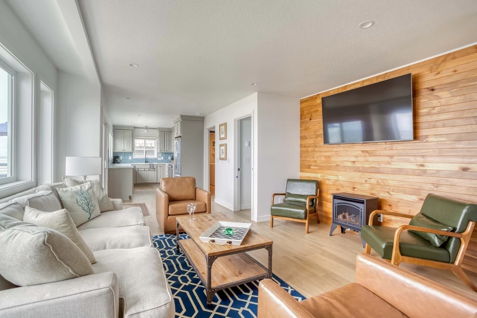 Pacific House — photo 3