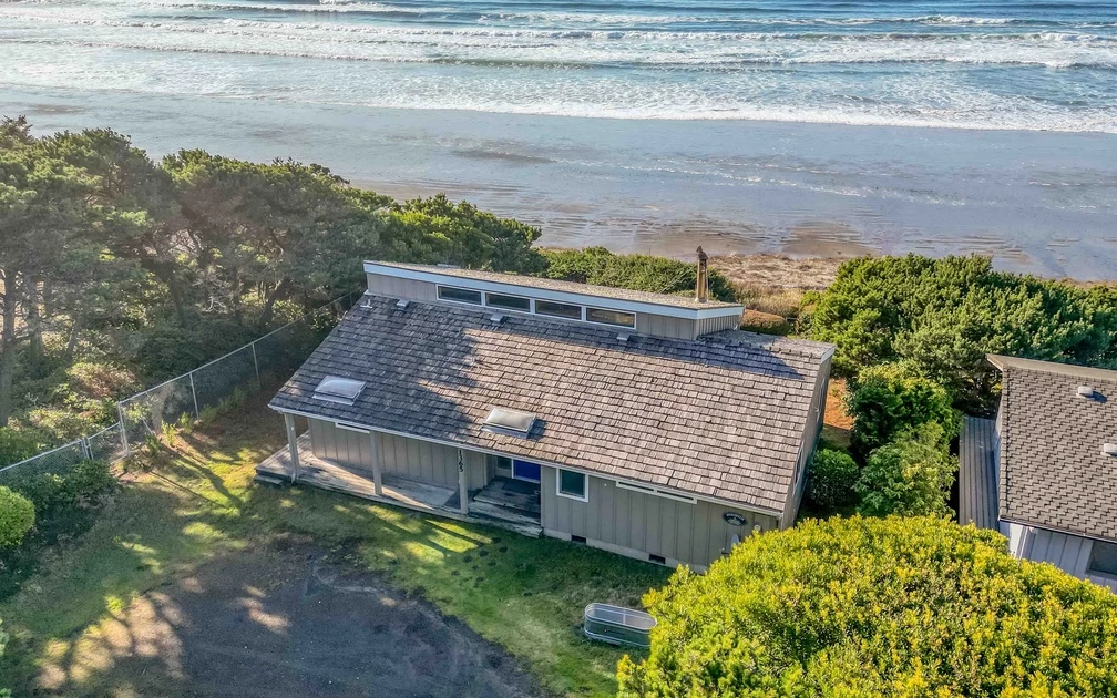Piot House — photo 2