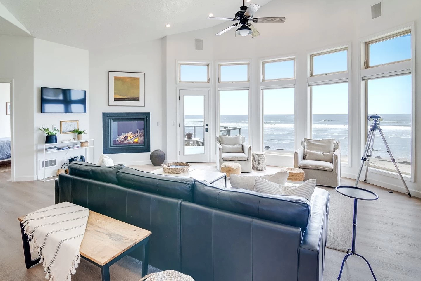 The Coastal Jewel — photo 1