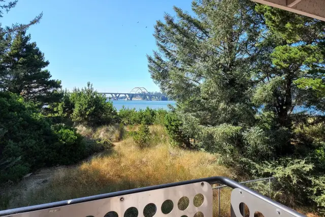 Alsea Shores — photo 1