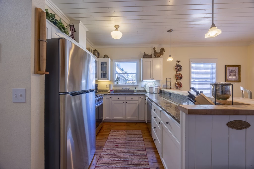 Barefoot Bungalow — photo 3